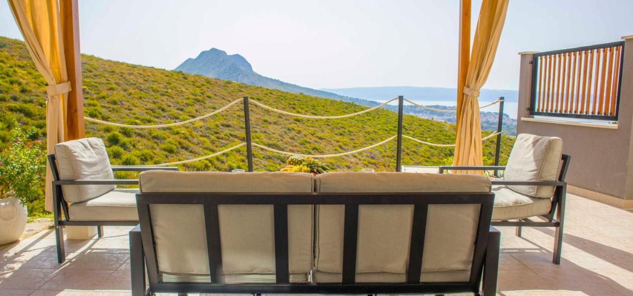 Hill Apartment With Private Pool Kucine Экстерьер фото